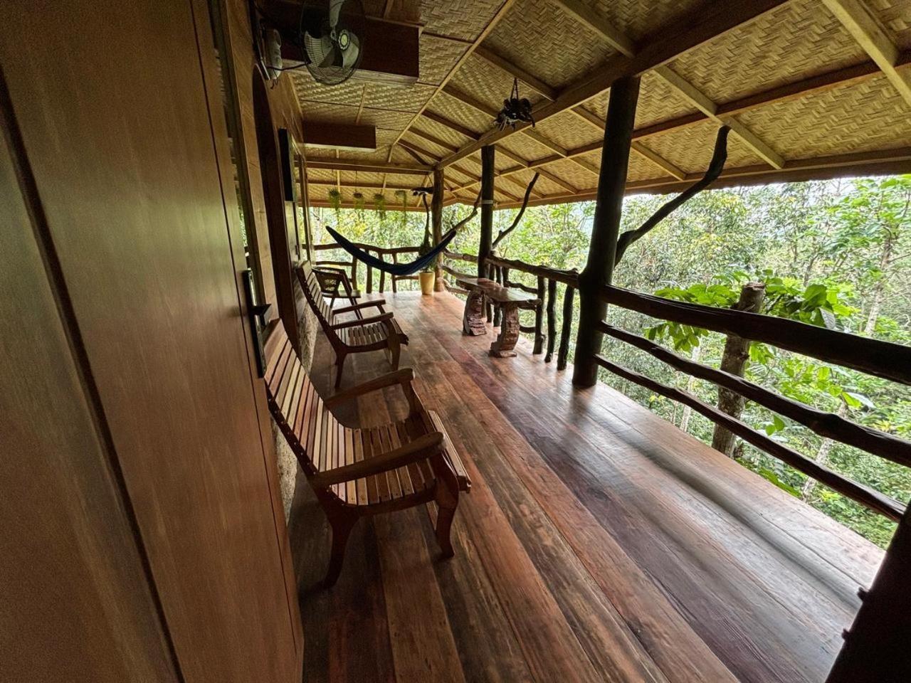 On The Rocks Bungalows, Restaurant And Jungle Trekking Tours Букит-Лаванг Экстерьер фото